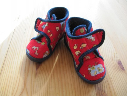 30 Kinderschuhe 23-426x320.jpg